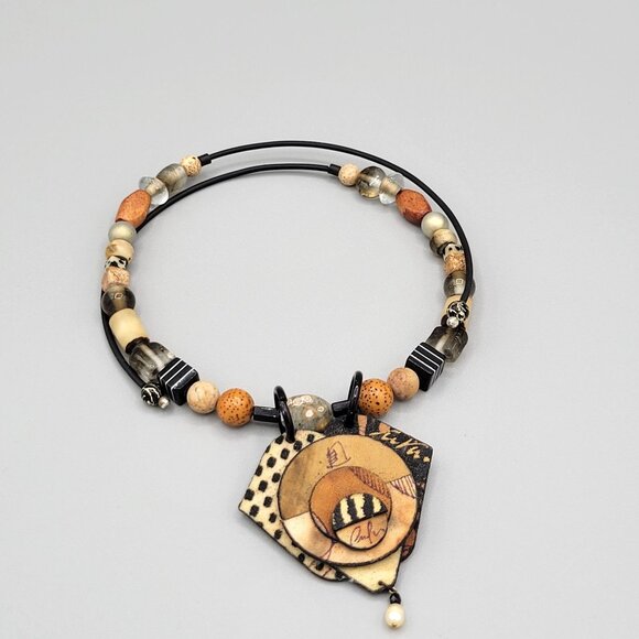 Suzanne Bellows Choker Collar Necklace Fiber Art Pendant Mixed Media Signed - Picture 6 of 7